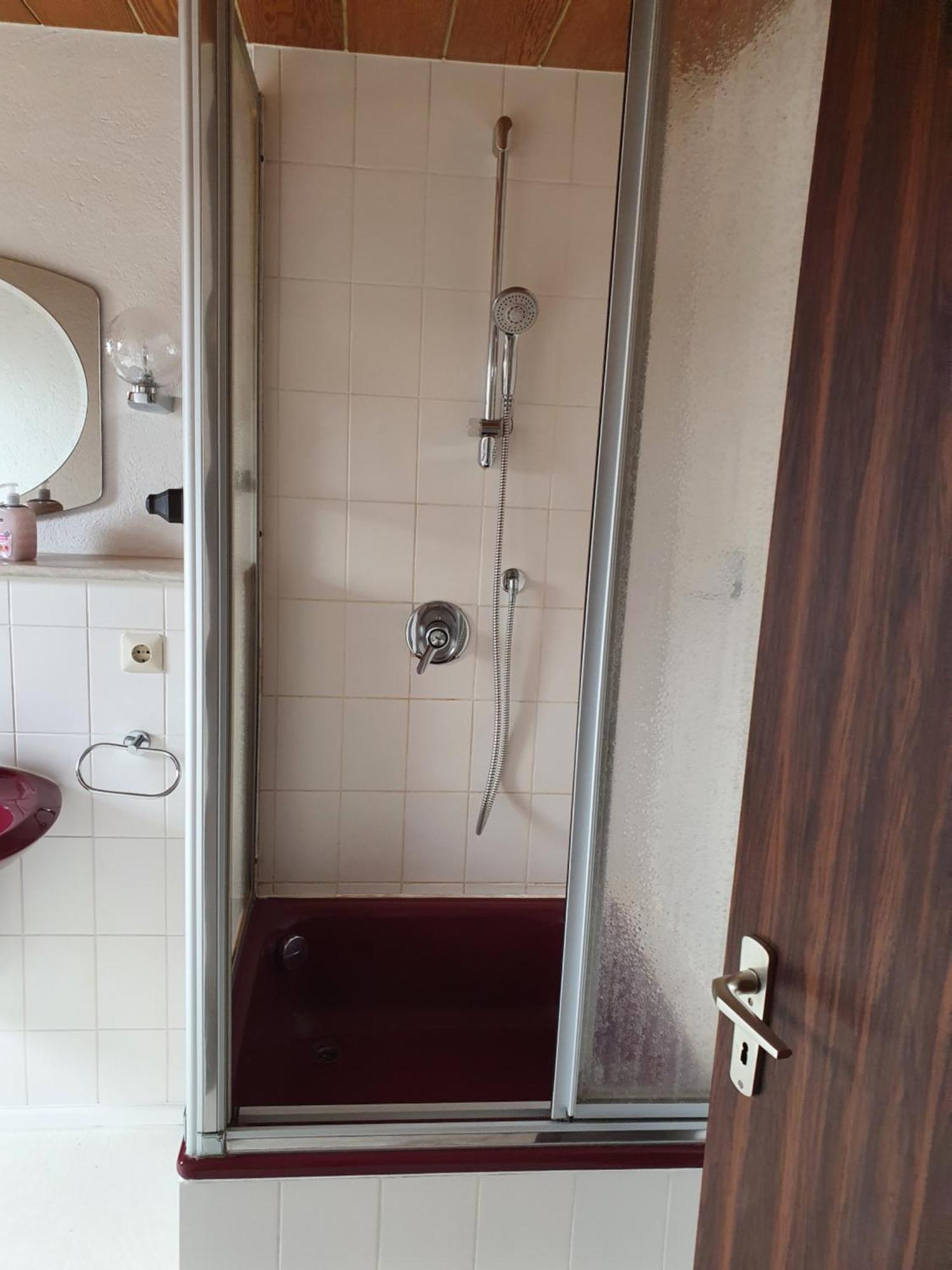 Moments Apartment Rust Rum bild