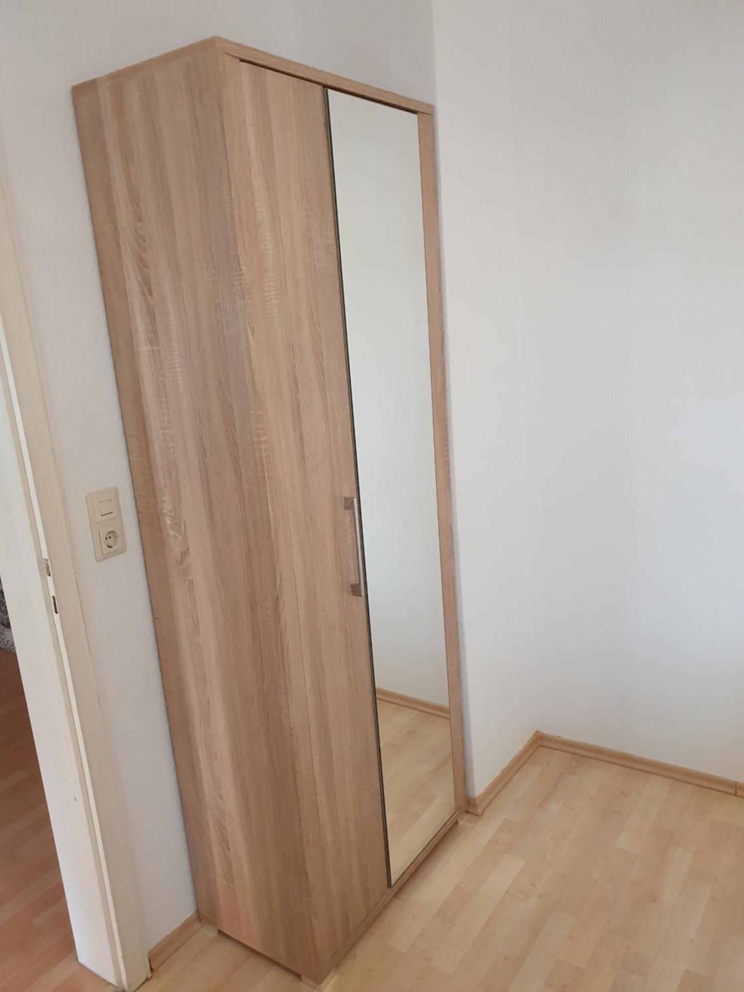 Moments Apartment Rust Rum bild